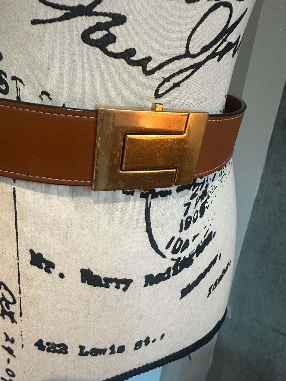 Tory Burch Leather Waist Belt with Gold-Tone T Logo Stud